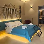 לינה וארוחת בוקר L'opera - Luxury 4*
