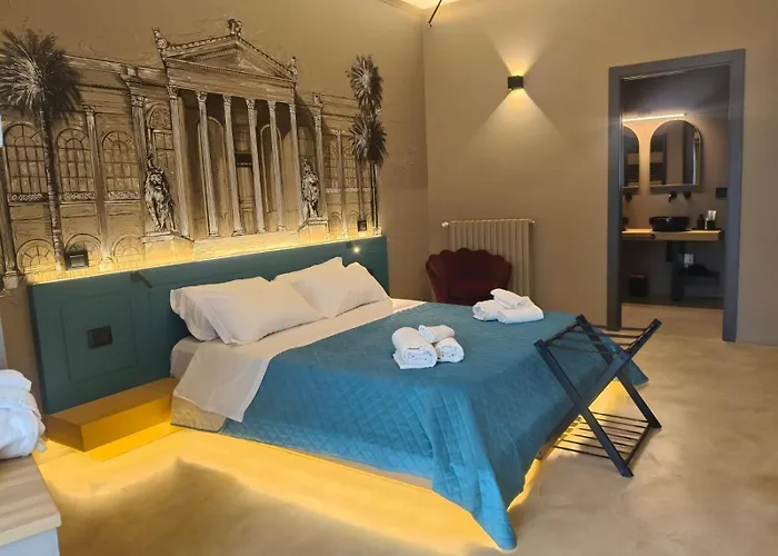 Nocleg ze śniadaniem L'opera - Luxury 4*